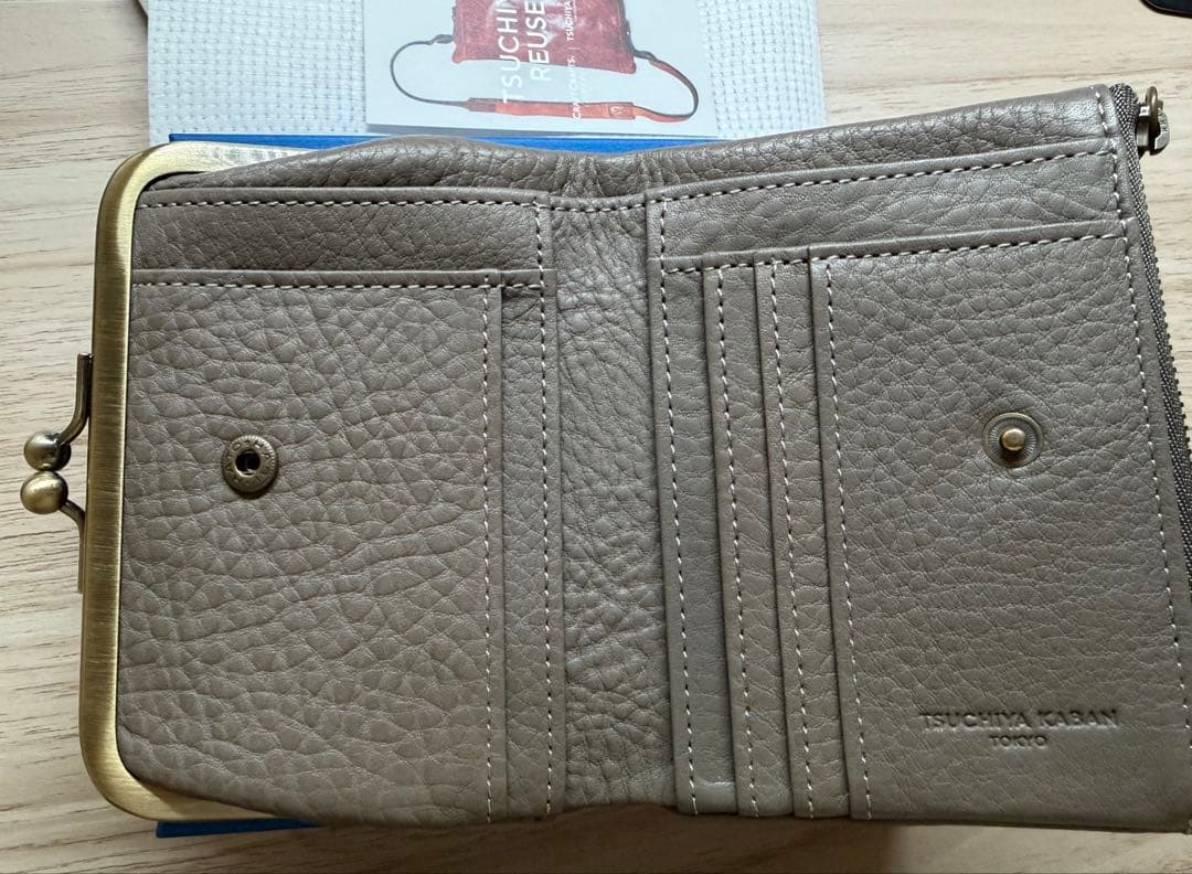 アンパンマン⭐︎TSUCHIYA KABAN グレー 二つ折り財布