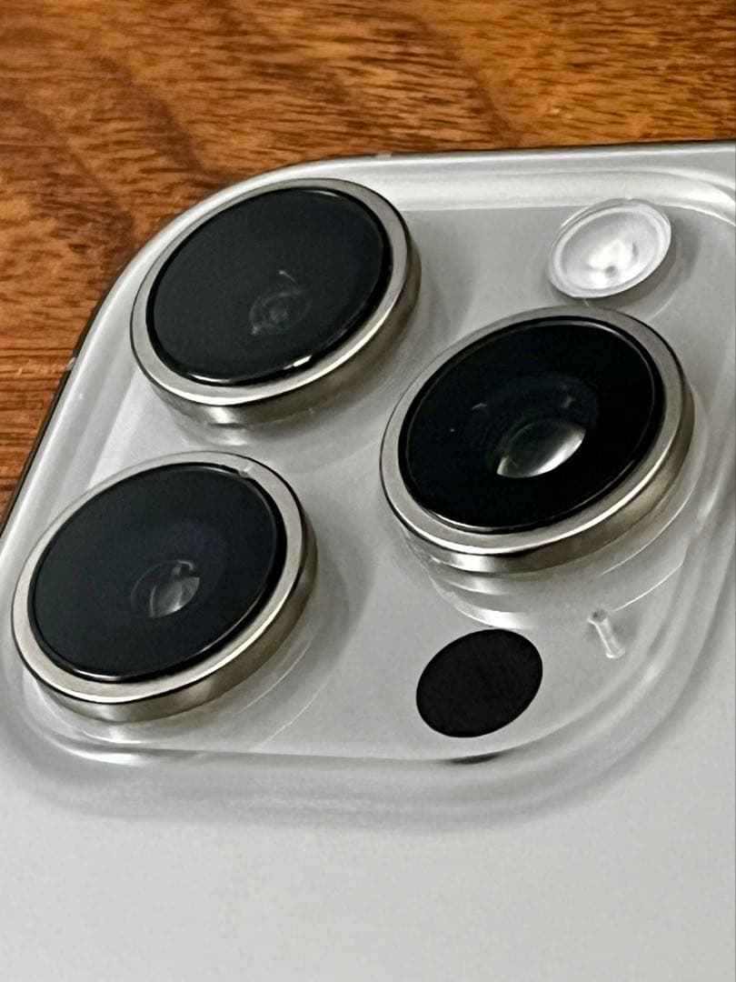 iPhone 16 pro 256GB SIMフリー バッテリー97%