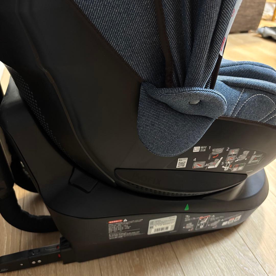 エールべべ　クルット4i Oui デニムブルー　ISOFIX 新生児　カーメイト