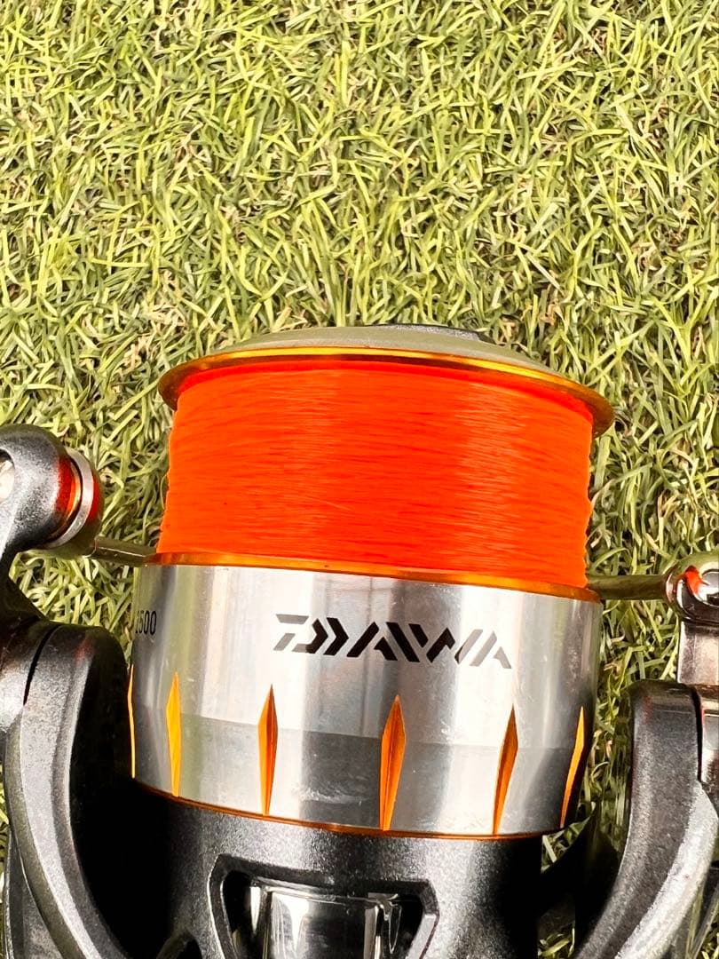 11 FREAMS 2500 レアスプール付き フリームス