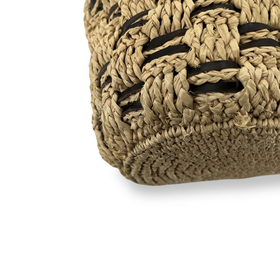 良品　ヘレンカミンスキー　かごバッグ　編み込み　ロゴプレート　ラフィア　ベージュ