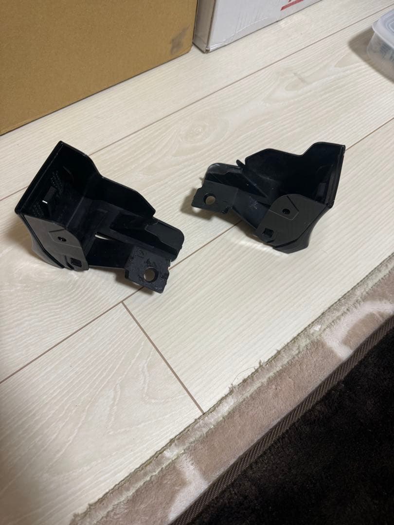 30アルファード、ヴェルファイアサイドステップ、マッドガード