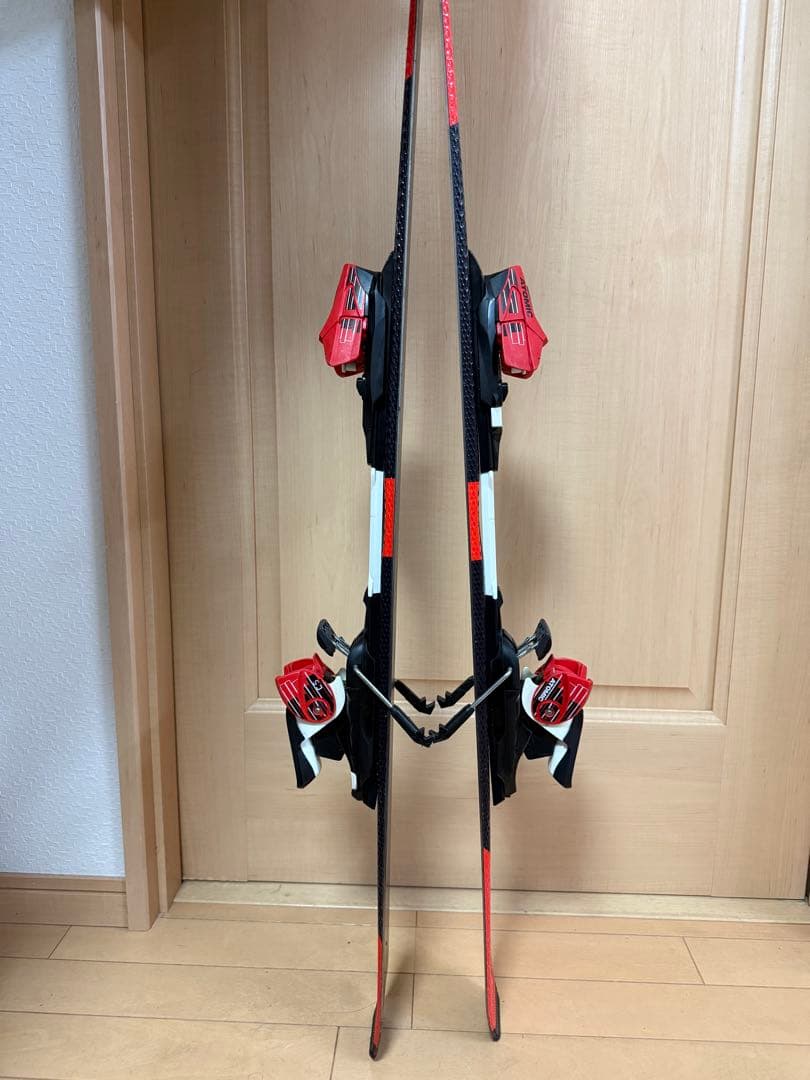 ATOMIC REDSTER J2 スキー板 120 ストックつき