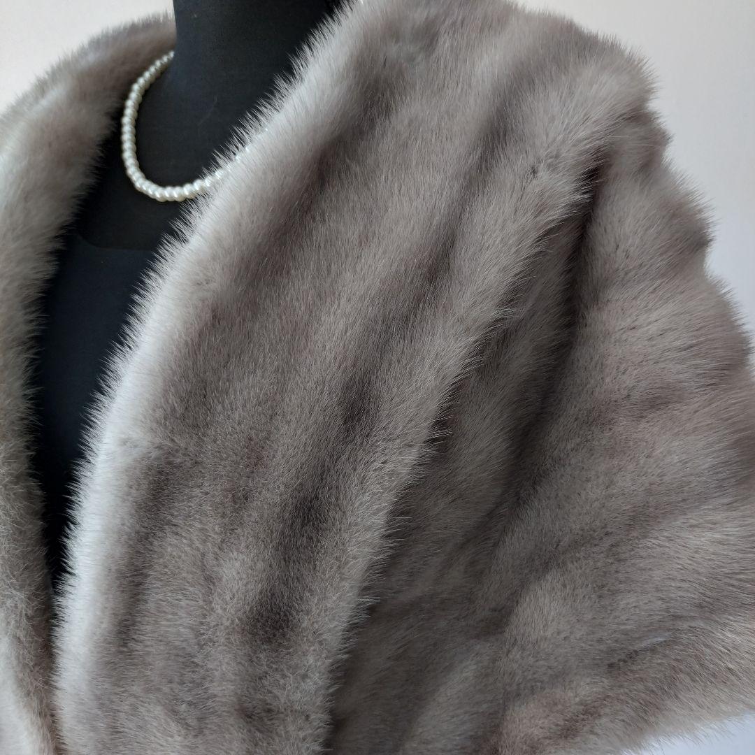 SAGA FOX サファイヤミンク　ケープ　ショール しっぽのフリンジ付き