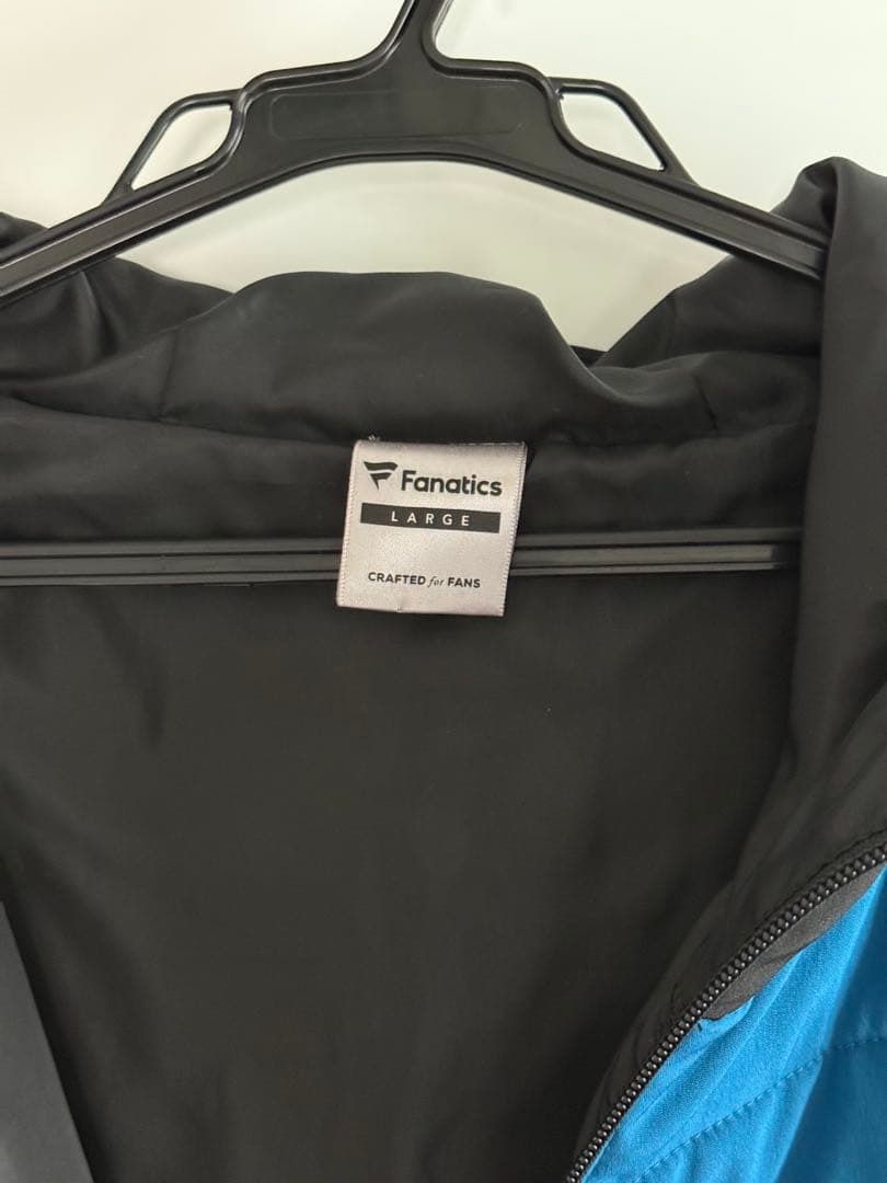 北海道日本ハムファイターズ グラウンドコート　Lサイズ、クリーニング済