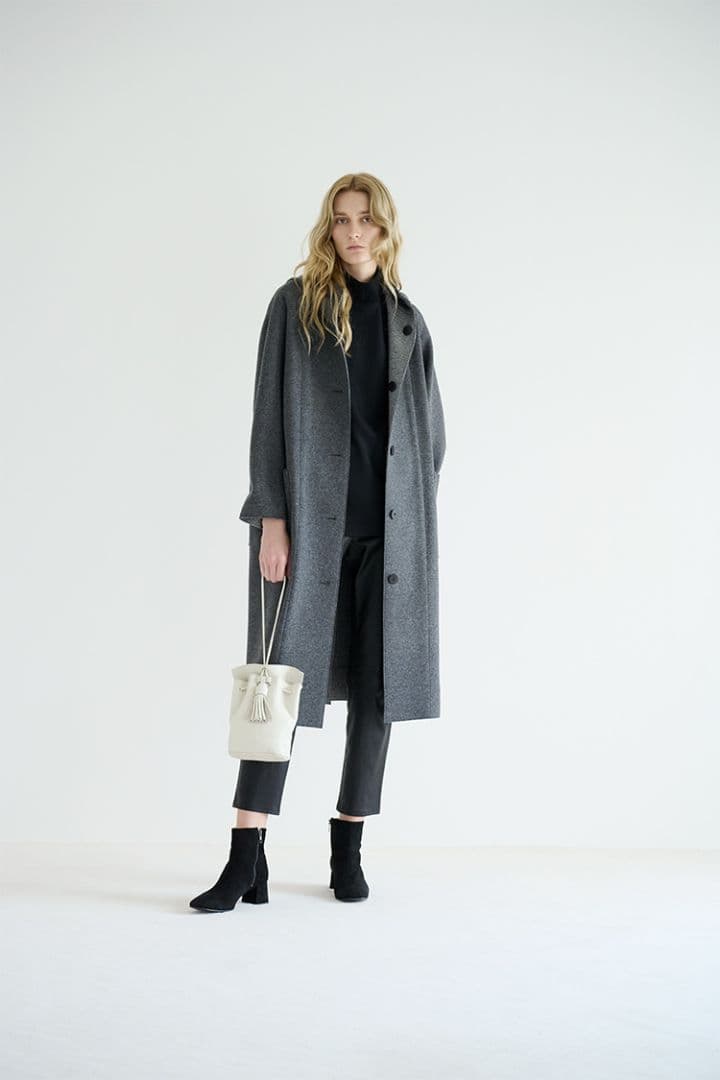 theory luxeリバーシブルコート