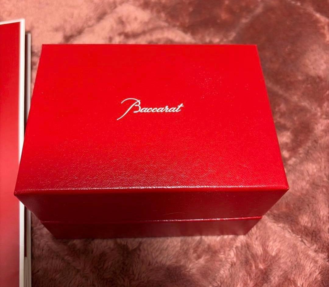 バカラ　baccarat 招き猫　レッド