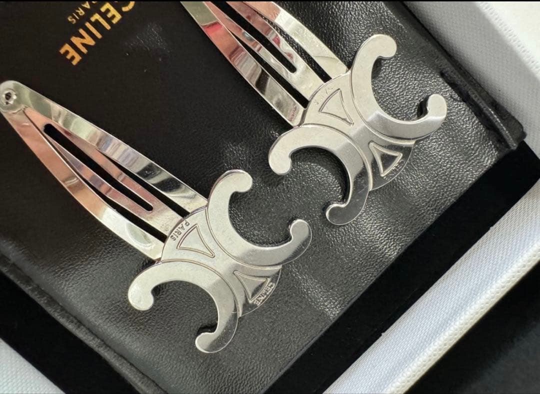 CELINE シルバー ヘアクリップ 2個セット