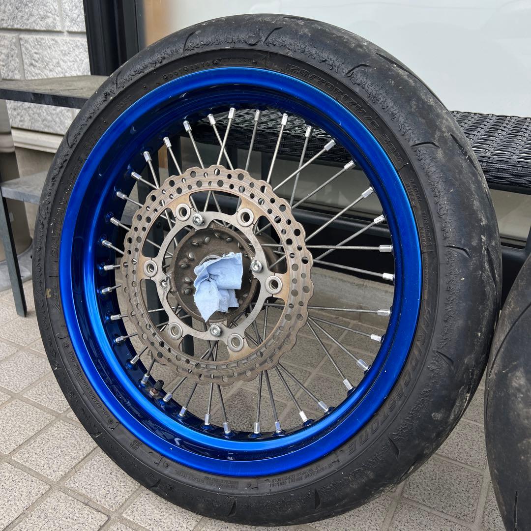 Dトラッカー純正リム・08kx250fに使用（ハブkx250f用）