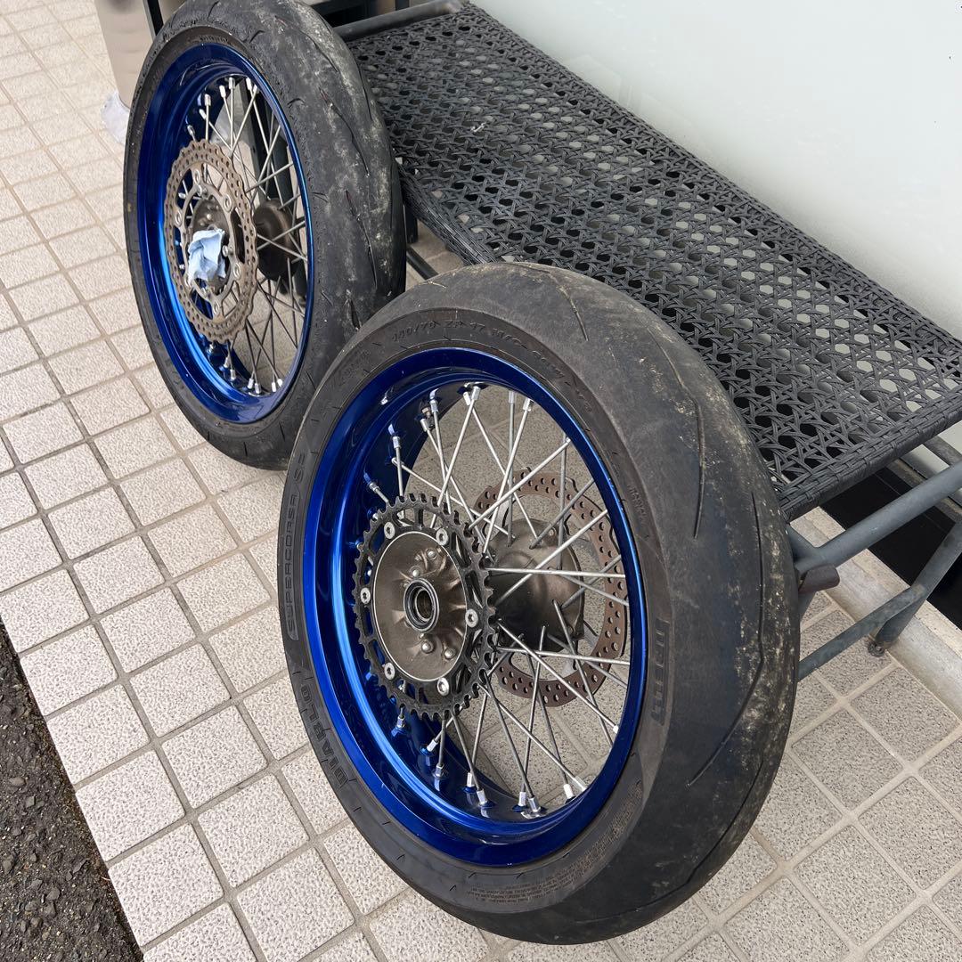 Dトラッカー純正リム・08kx250fに使用（ハブkx250f用）