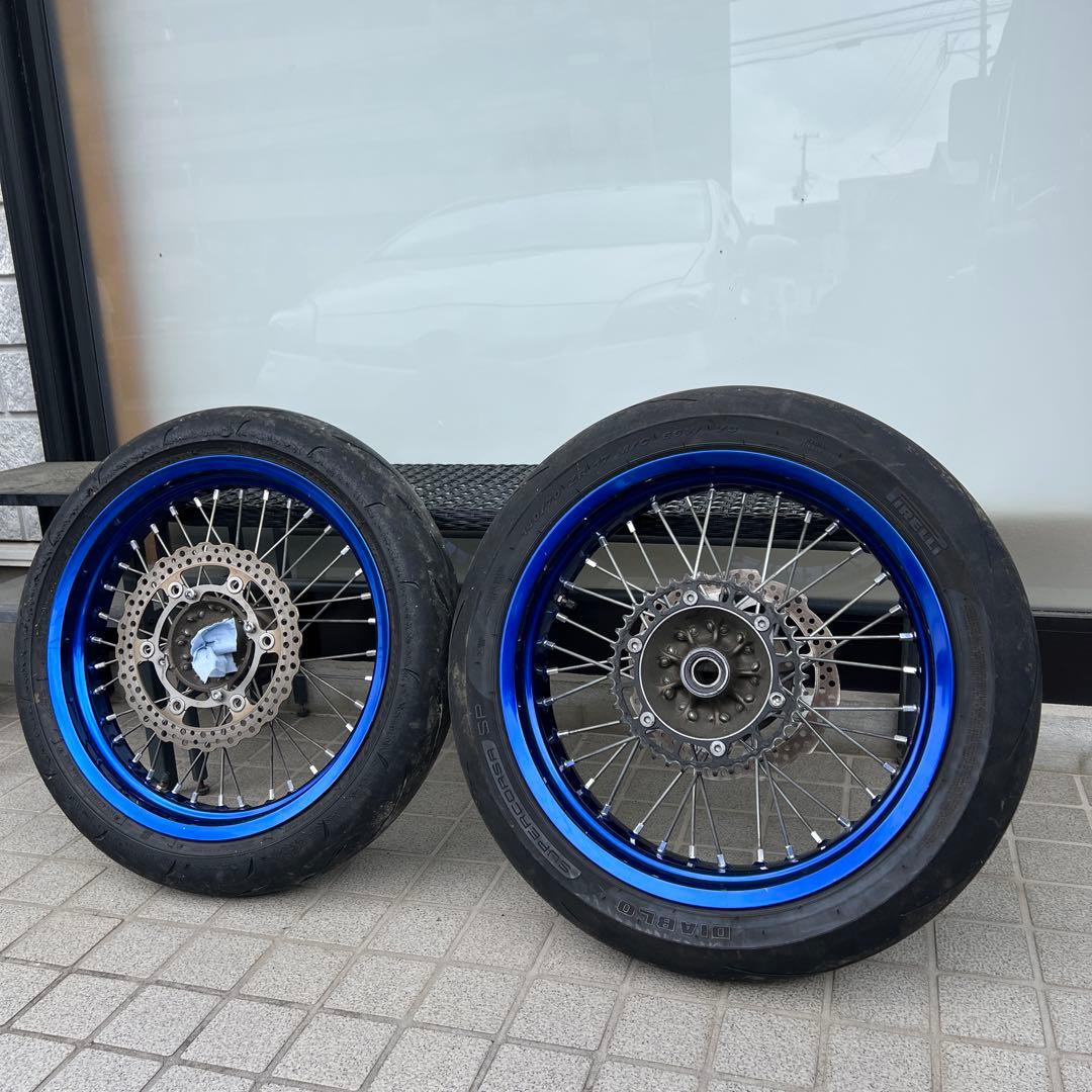 Dトラッカー純正リム・08kx250fに使用（ハブkx250f用）