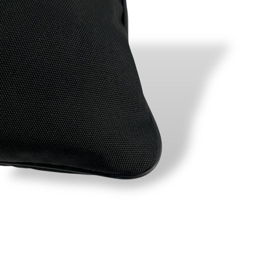 グッチ　ショルダーバッグ　インターロッキング　シェリーライン　デカロゴ　ナイロン