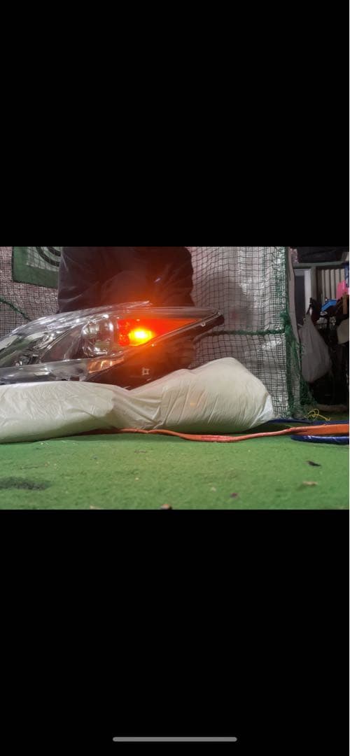 超美品 新品！30プリウスus仕様ヘッドライト バフ掛け済