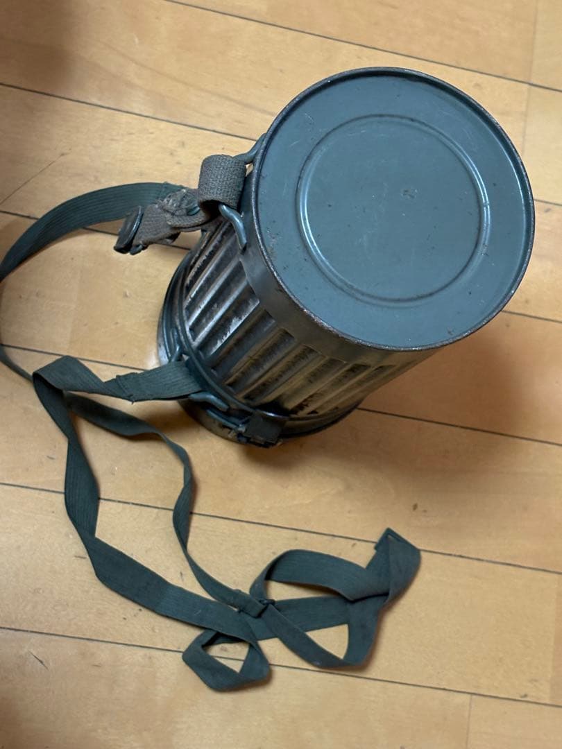 個人装備 ww2 Deutsche Gasmaske Old New