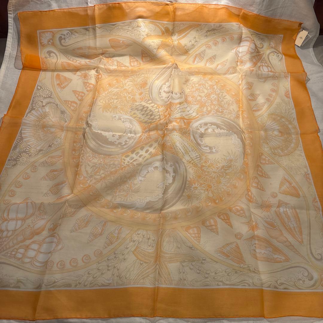 【新品・未使用・本日値下げ】HERMES エルメス　シルクスカーフ