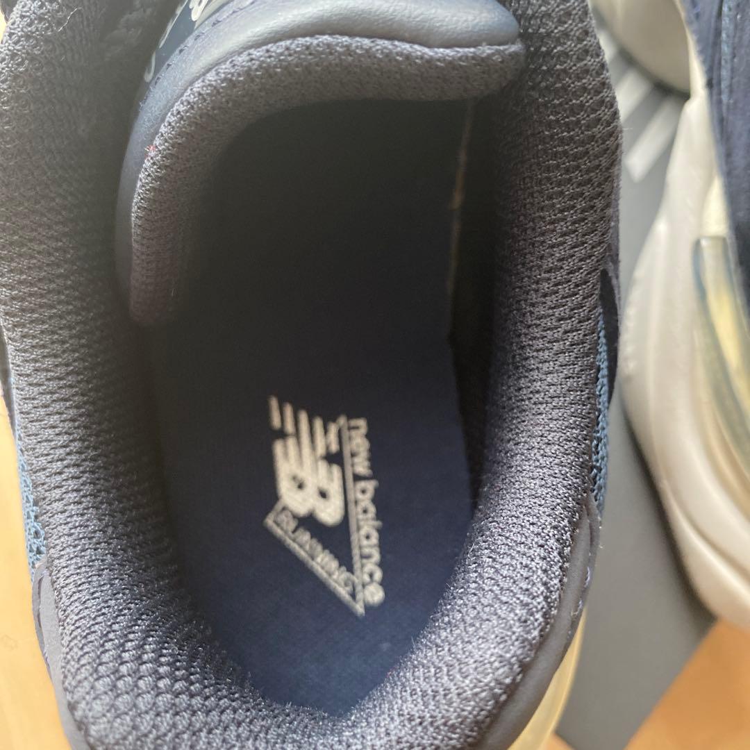 チルチルミチル！U9060NV 23.0ニューバランス