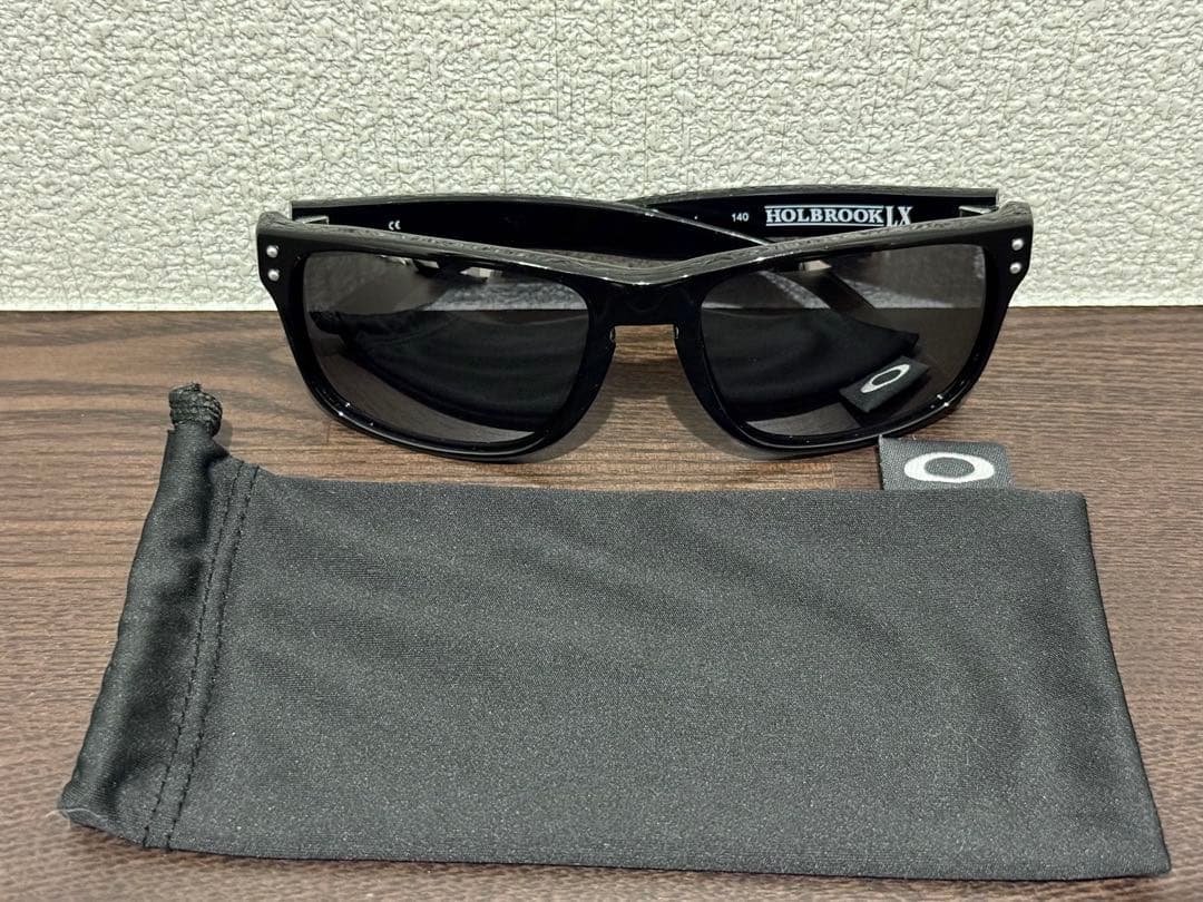 OAKLEY HOLBROOK LX ケース付