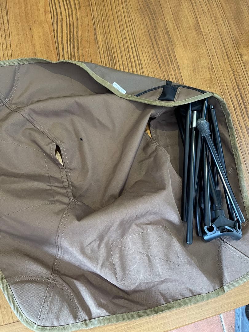 ヘリノックス　タクティカルチェア　コヨーテ