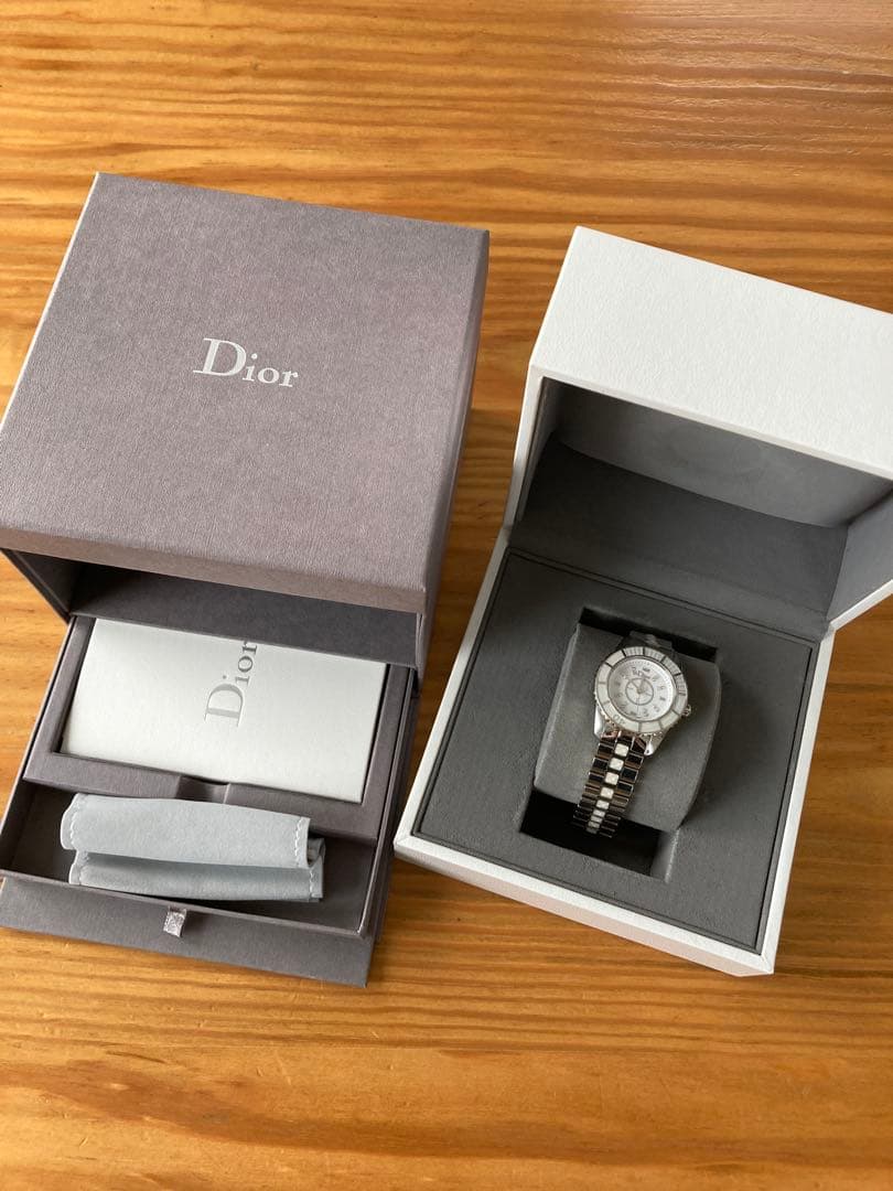 ディオール Dior CD112112 クリスタル ダイヤモンド クォーツ稼動品