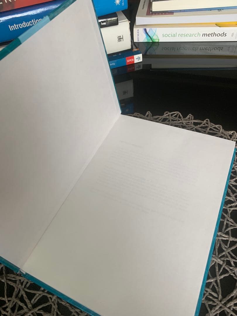 SYSTEMS BIOLOGY Bernhard Ø. Palsson