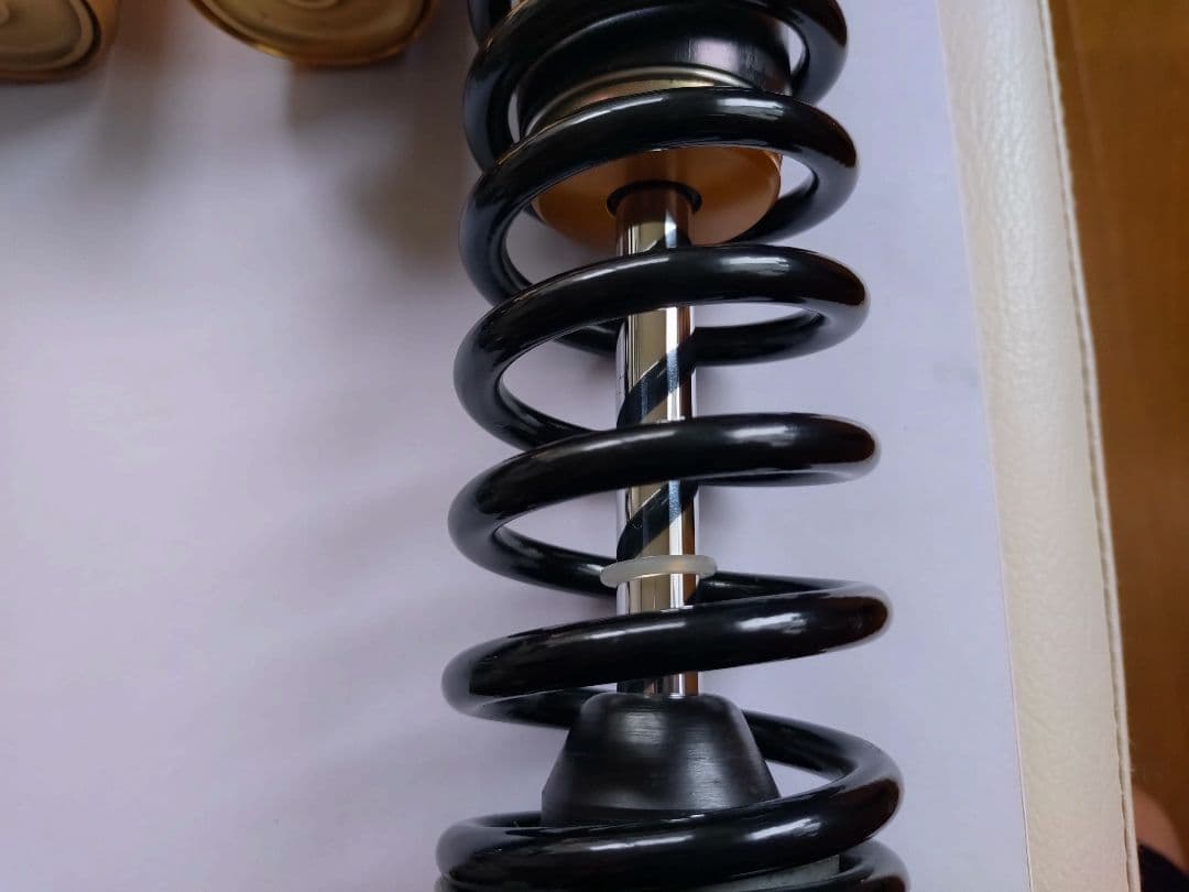 ZRX400 OHLINS KA1410 リアショック オ−バ−ホ−ル済