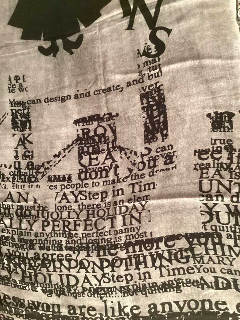 ファリエロ サルティ　大判ストール　モダールカシミヤ ディズニーメリーポピンズ