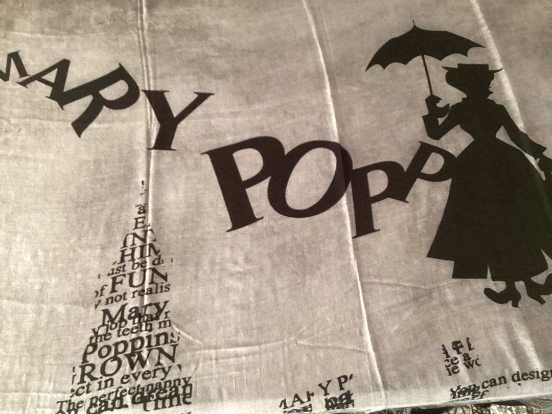 ファリエロ サルティ　大判ストール　モダールカシミヤ ディズニーメリーポピンズ