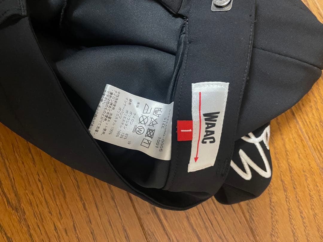 WAAC フード付きジャケット ブラック キャップ付き