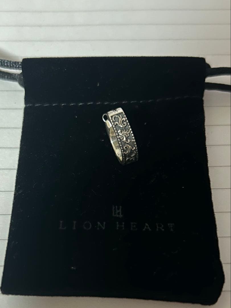 LION HEART シルバー925 ピアス(片耳用)