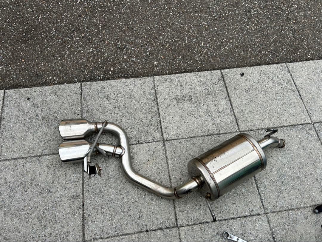 HA36S アルトワークス 4WD Blitz センター出しマフラー