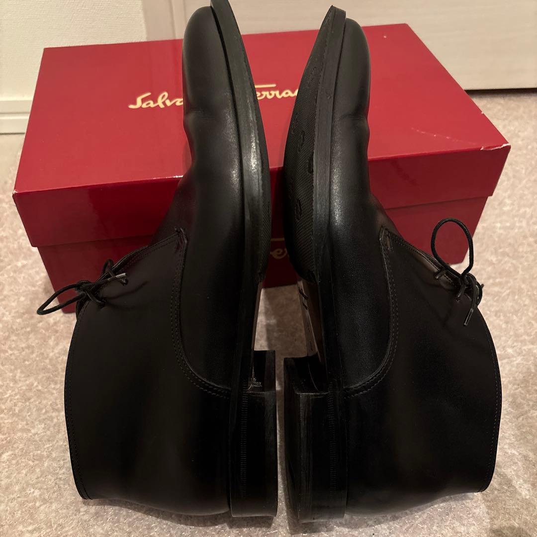 フェラガモ　メンズ　ブーツ　革靴　ローファー