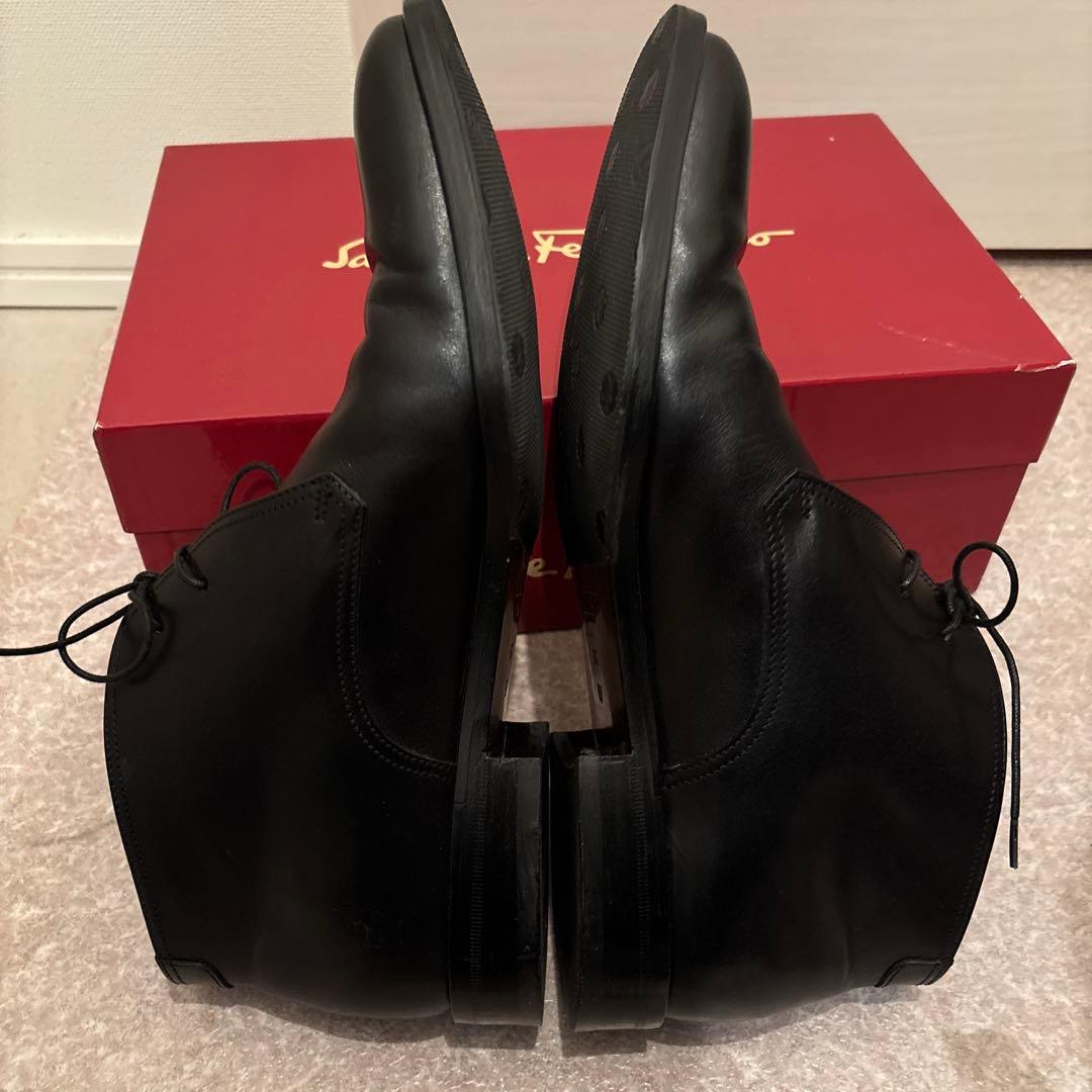 フェラガモ　メンズ　ブーツ　革靴　ローファー