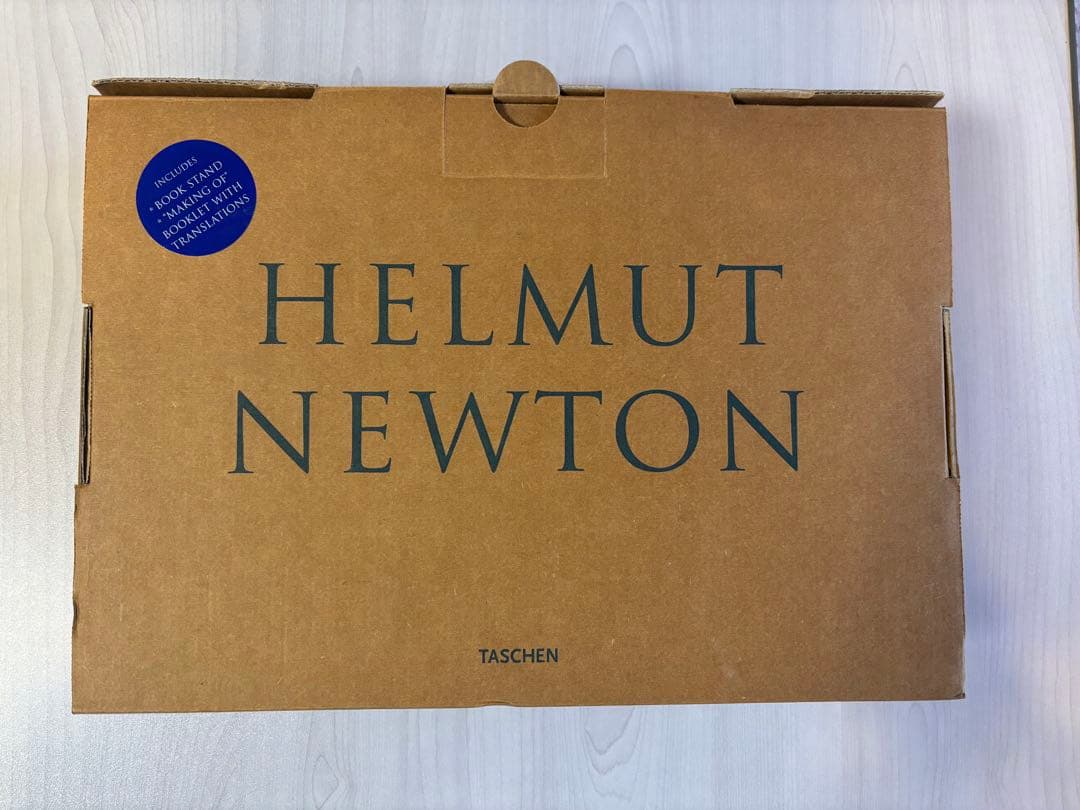 Helmut Newton写真集TASCHEN刊 大型本、ケース（外箱）付き