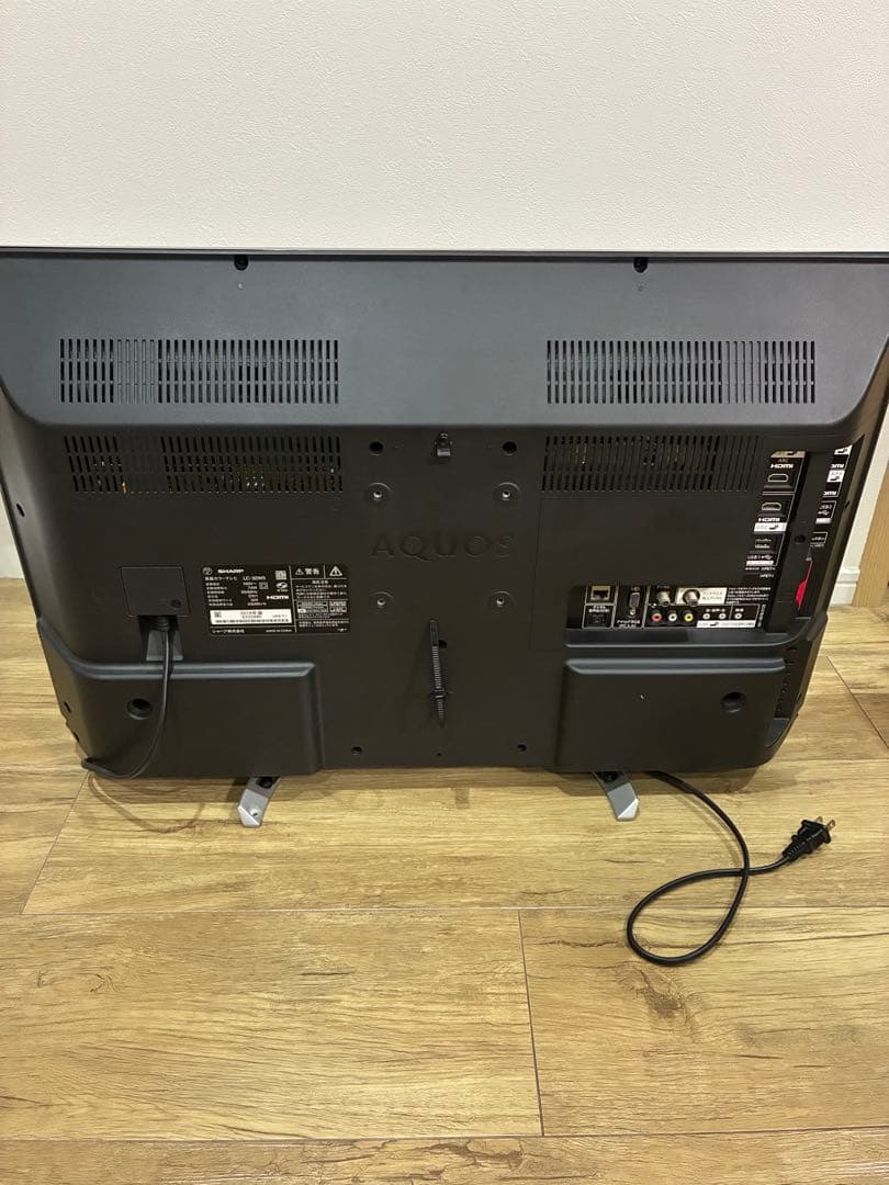 SHARP AQUOS LC-32W5 32インチ液晶テレビ