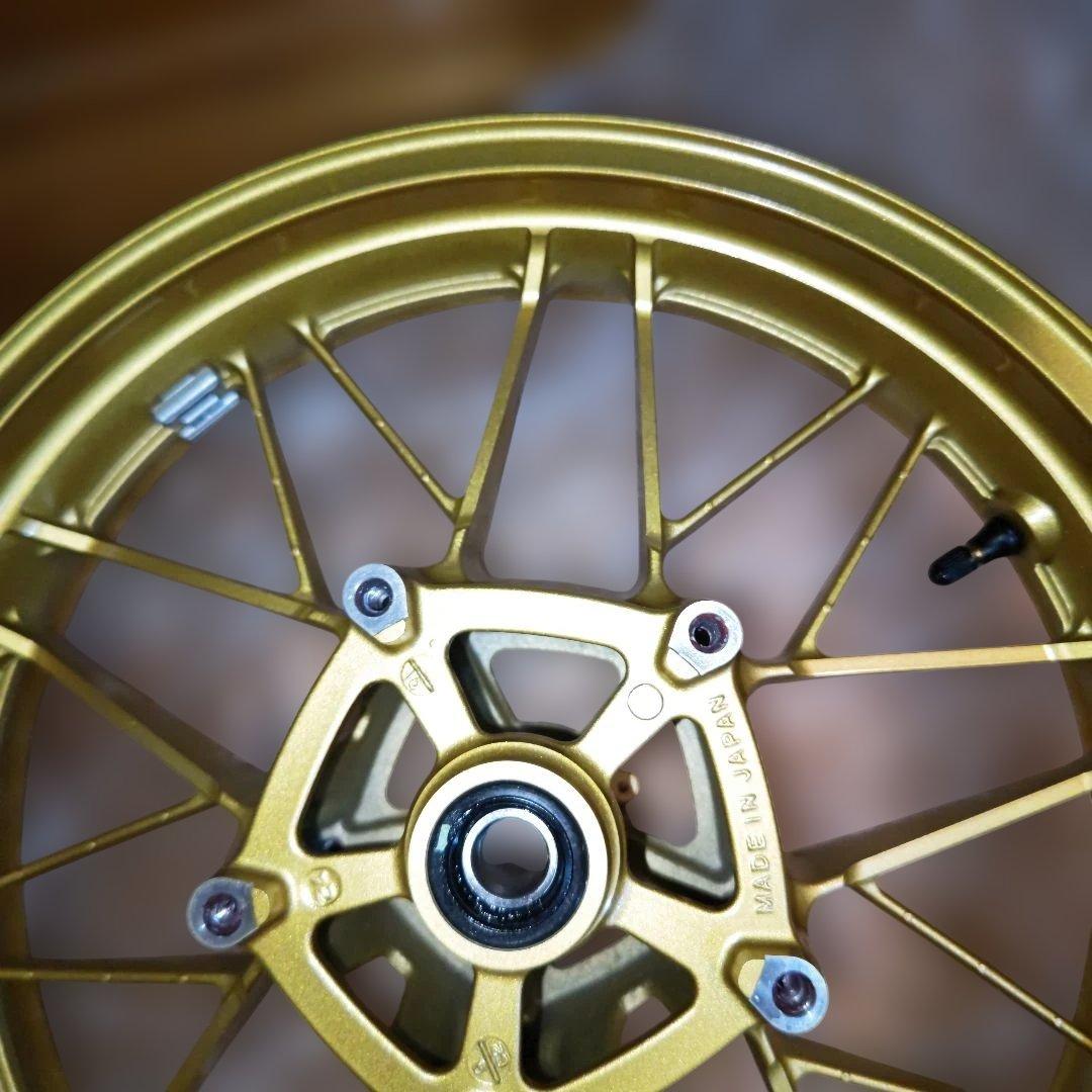 Z900RS SE 純正ホイール フロントのみ