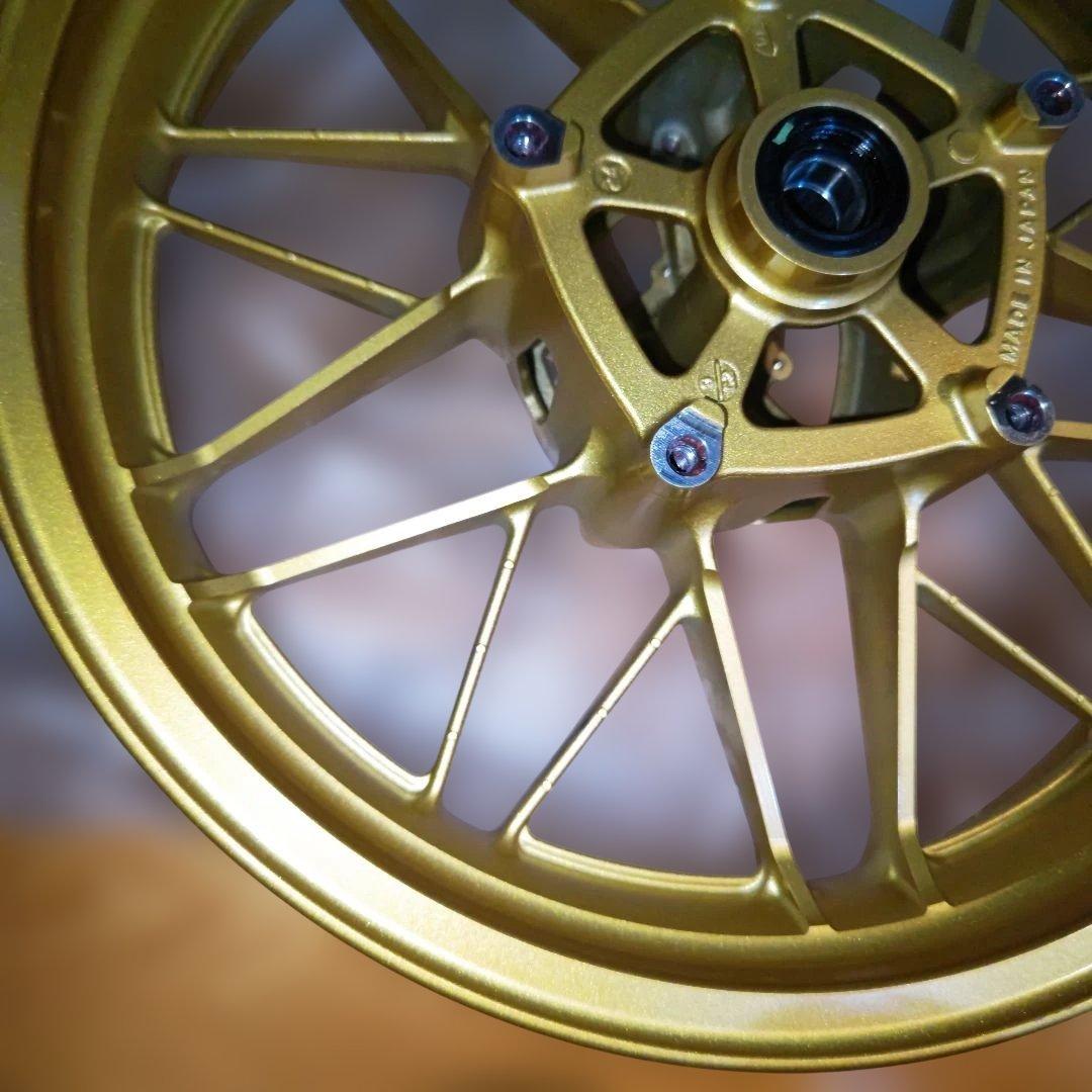 Z900RS SE 純正ホイール フロントのみ