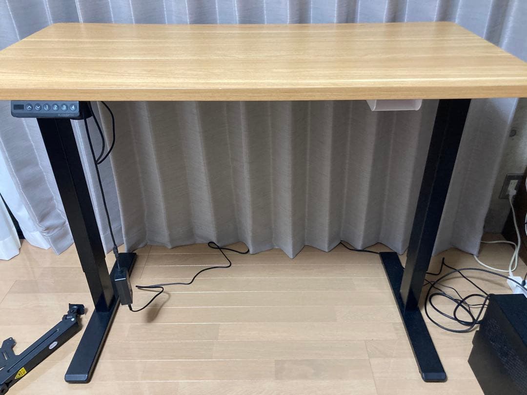 木目調電動昇降式デスク幅120cm