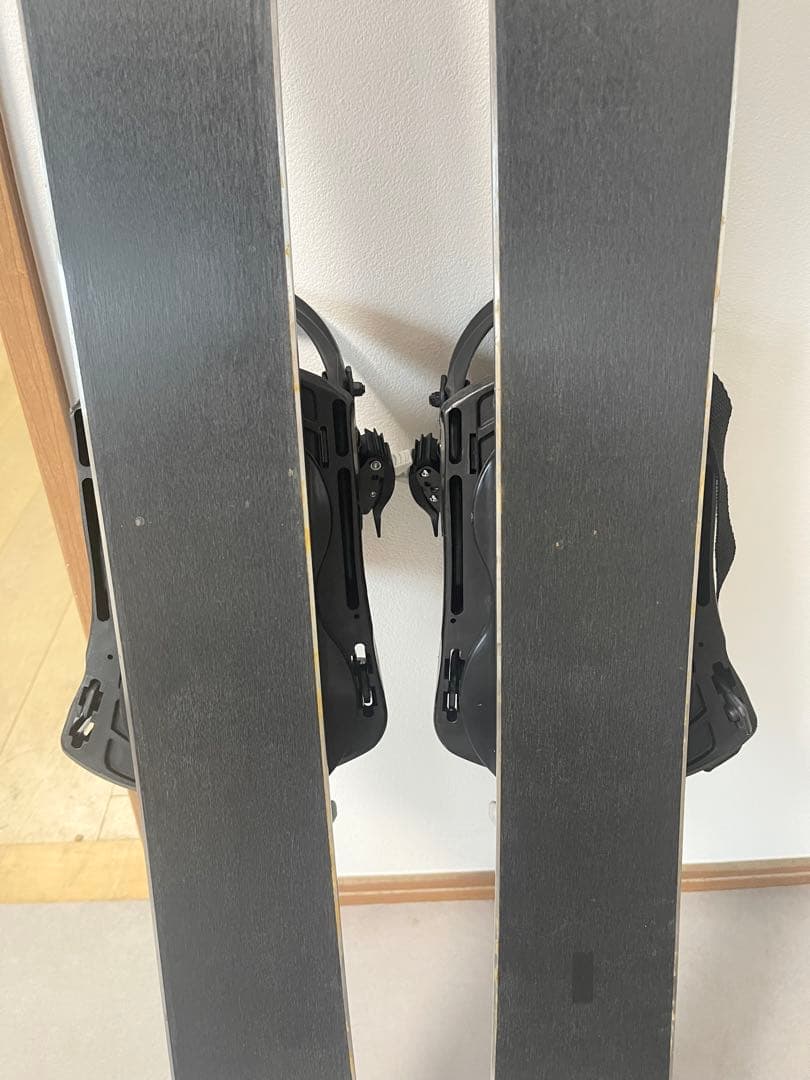 【セール中】ZUMA 100 ショートスキーセット ブラック/レッド ブーツ