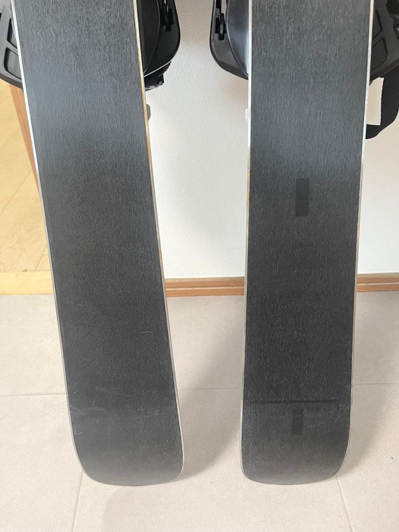 【セール中】ZUMA 100 ショートスキーセット ブラック/レッド ブーツ