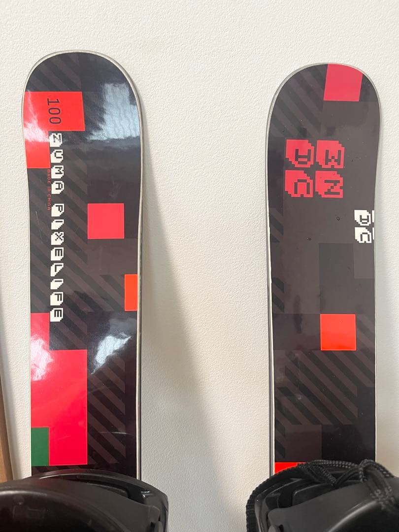 【セール中】ZUMA 100 ショートスキーセット ブラック/レッド ブーツ