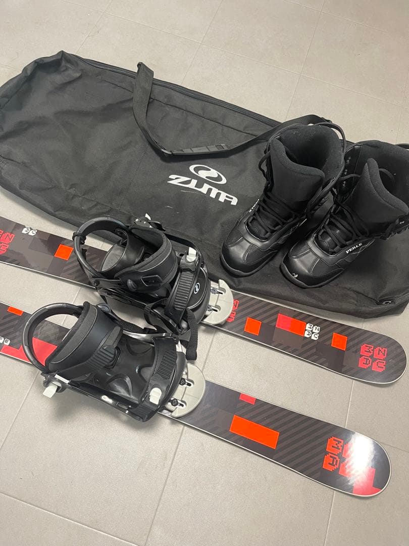 【セール中】ZUMA 100 ショートスキーセット ブラック/レッド ブーツ