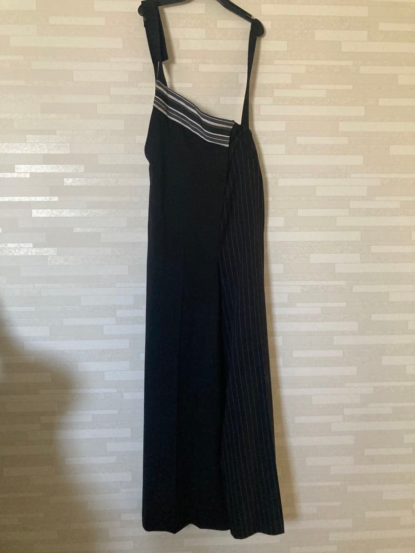 AULA AILA アシンメトリーサロペット