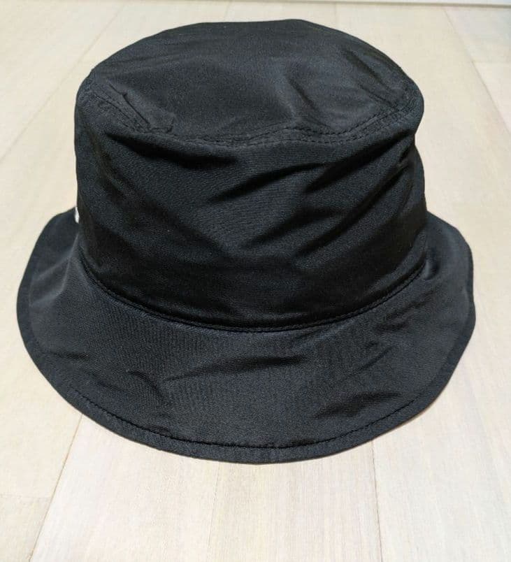 【MIU MIU ブラック バケットハット 収納袋付き】