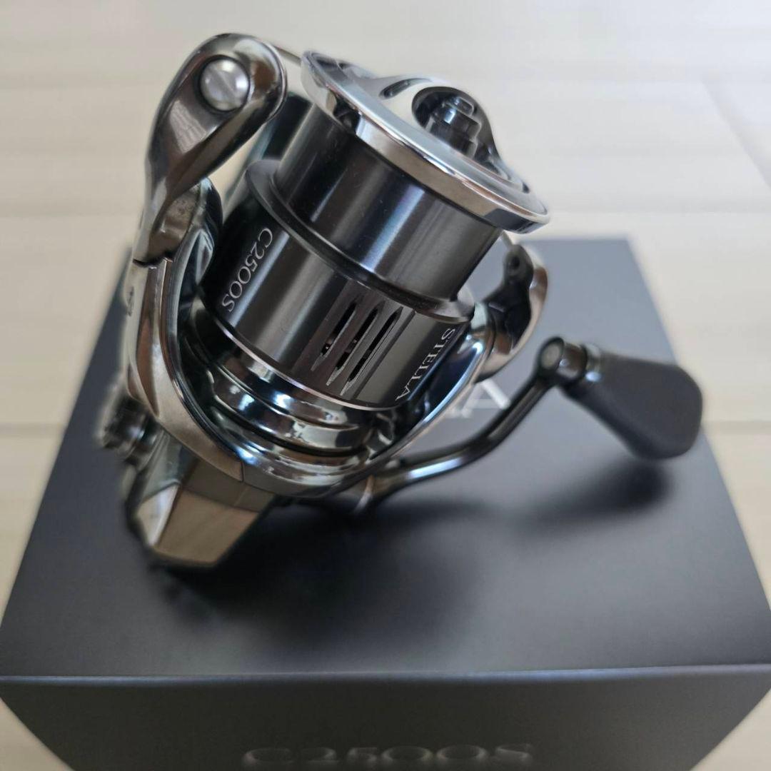 SHIMANO Stella 2500S スピニングリール　22ステラ2500s
