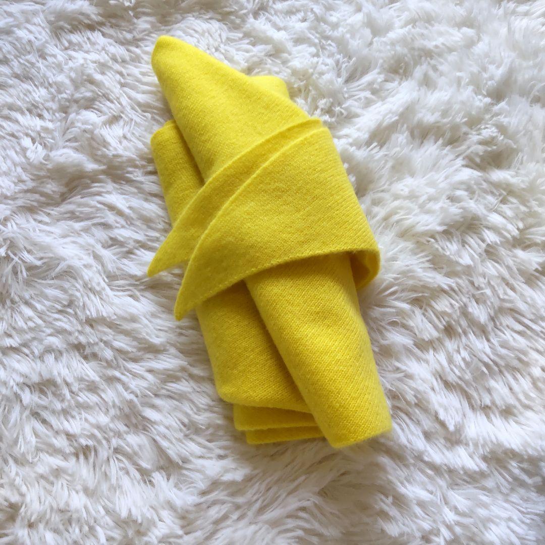 極美品　アソースメレ シームレストライアングルカシミヤストール