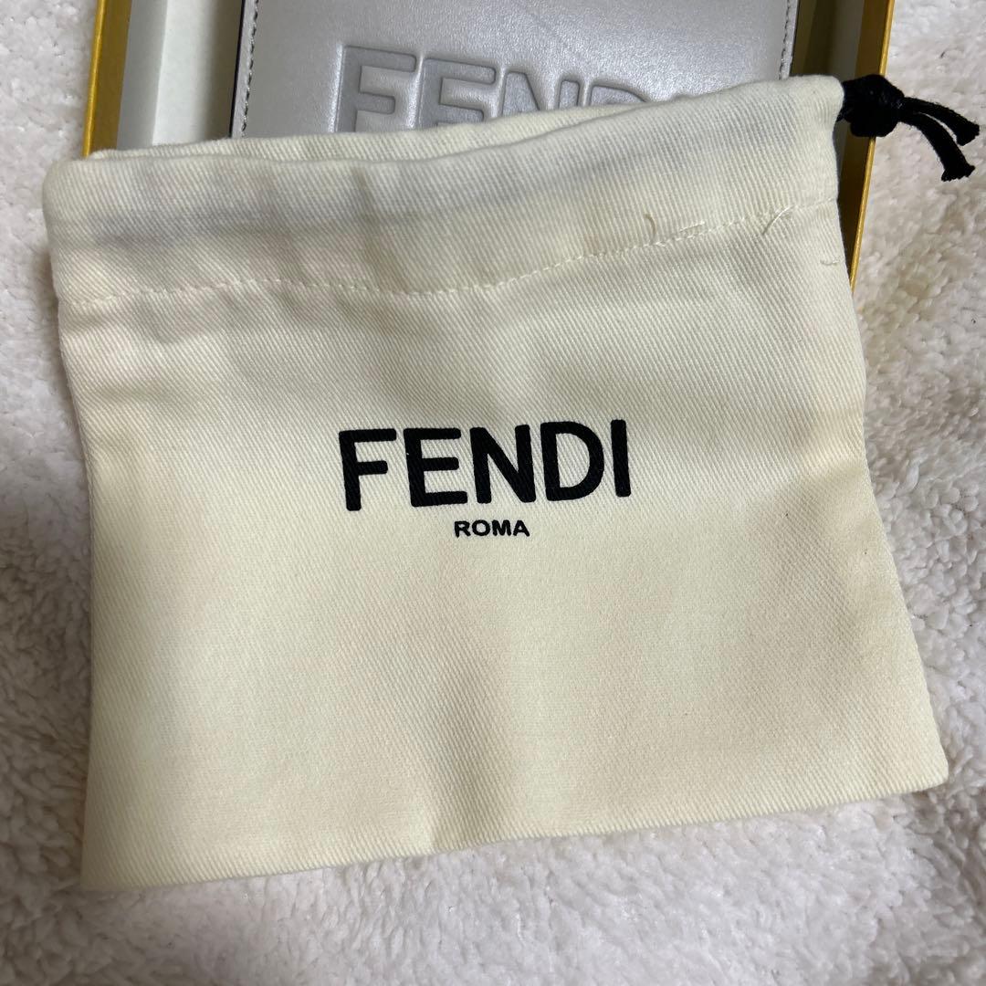 FENDI 二つ折り財布 グレー