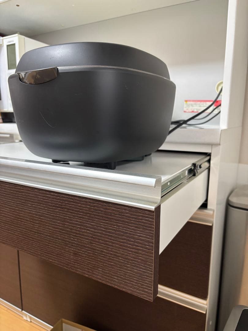 【引き取り限定】ぬぬん⭐︎食器棚　カップボード2点セット