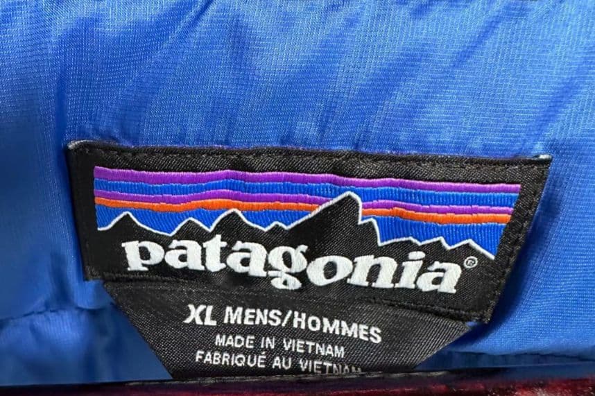 美品 XL patagonia 2017年製 ダウンセーターベスト ネイビー