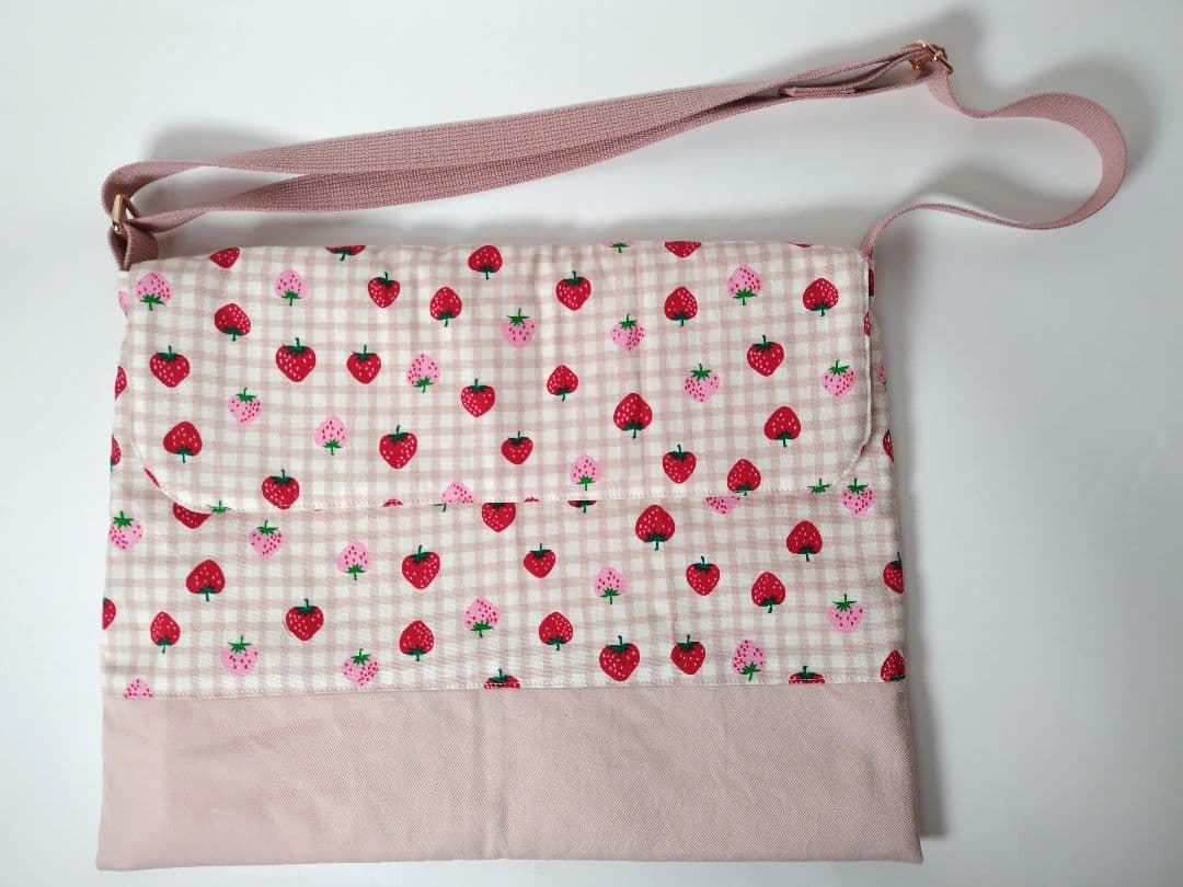 どーなつ さま 入園入学グッズ くすみ さくらんぼ いちご