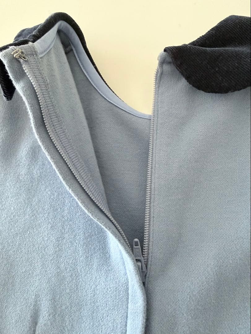 【２度着用】ファミリア丸襟ワンピース 半袖水色刺繍 柔らかなフェルト地綿100%